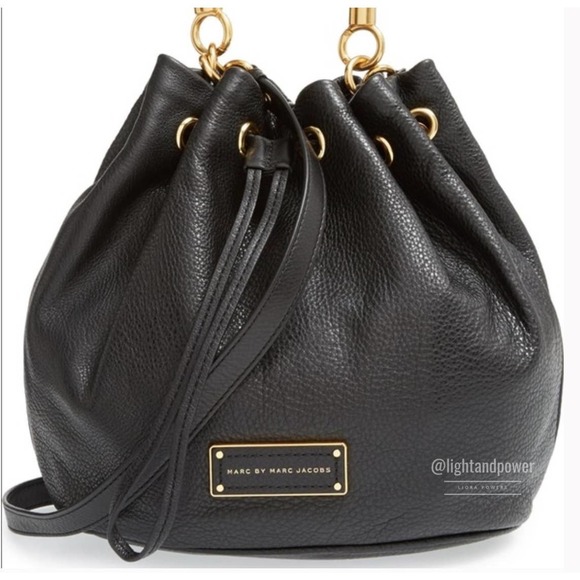 Marc By Marc Jacobs Handbags - Marc by Marc Jacobs Black Leather Bucket Bag EUC